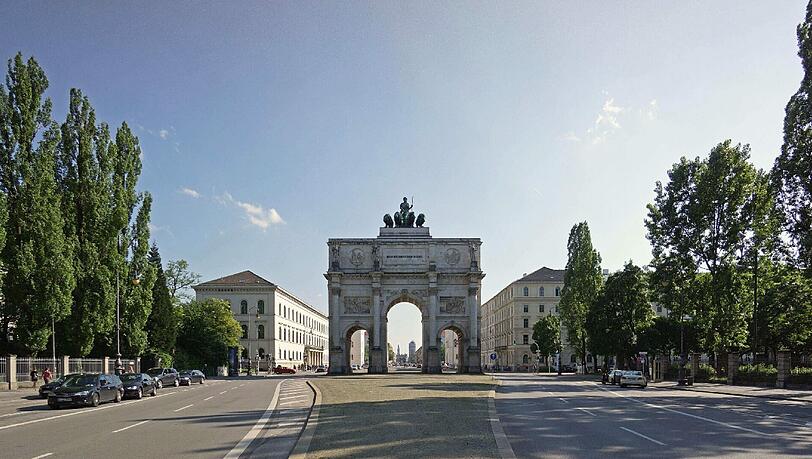 Blick Richtung Innenstadt: So sieht es am Siegestor heute aus... Blick Richtung Innenstadt: So sieht es am Siegestor heute aus...