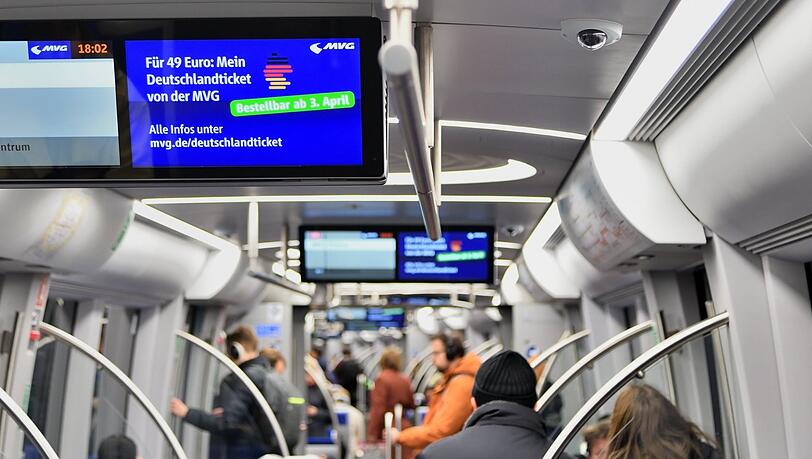 Wird das Deutschlandticket ein Erfolg? Der zukünftige Preis wird darüber entscheiden. Wird das Deutschlandticket ein Erfolg? Der zukünftige Preis wird darüber entscheiden.