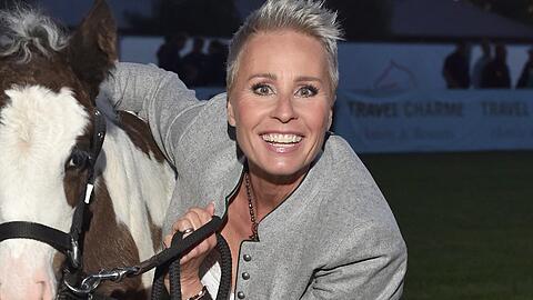 Sonja Zietlow moderiert auch 2026 wieder das Dschungelcamp. Sonja Zietlow moderiert auch 2026 wieder das Dschungelcamp.