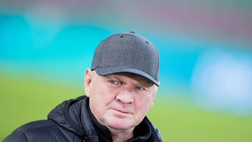 Ehemaliger FC Bayern Kapitän Stefan Effenberg. Ehemaliger FC Bayern Kapitän Stefan Effenberg.