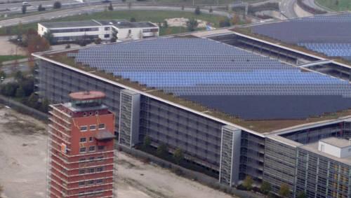 Ein Ladenhüter: der Riem Tower. Ein Ladenhüter: der Riem Tower.