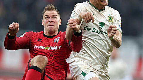 Stell Dir vor es ist Derby und keinen interessiert's: Nein, so wird es natürlich sein am Samstag, wenn der FCI in Giesing gastiert und Sigurd Haugen und Co. sich von den Fans verabscheiden wollen. Der ein oder andere Anhänger wird aber sich währendessen schauen, was in Würzburg passiert. Stell Dir vor es ist Derby und keinen interessiert's: Nein, so wird es natürlich sein am Samstag, wenn der FCI in Giesing gastiert und Sigurd Haugen und Co. sich von den Fans verabscheiden wollen. Der ein oder andere Anhänger wird aber sich währendessen schauen, was in Würzburg passiert.