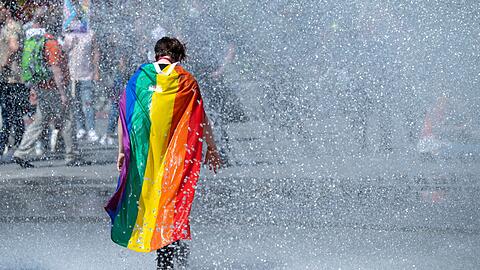 Mehr als 40 CSD-Veranstaltungen gibt es diesen Sommer in Bayern. (Archivbild) Mehr als 40 CSD-Veranstaltungen gibt es diesen Sommer in Bayern. (Archivbild)
