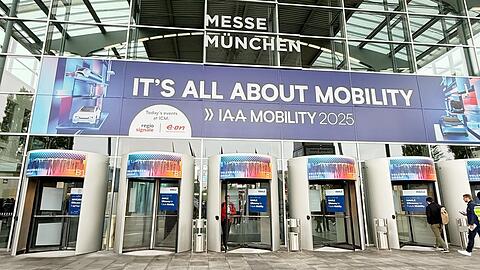 Bei der IAA Mobility 2025 in München stehen unter anderem bidirektionales Laden und autonomes Fahren im Fokus. Bei der IAA Mobility 2025 in München stehen unter anderem bidirektionales Laden und autonomes Fahren im Fokus.
