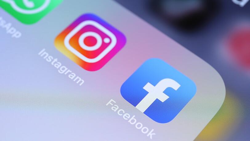 Massive Störungen bei Instagram, Facebook und weiteren Meta-Diensten. Massive Störungen bei Instagram, Facebook und weiteren Meta-Diensten.