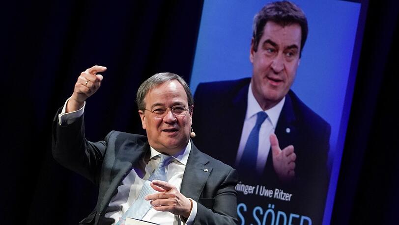 Armin Laschet (CDU) sprach mit der Moderatorin live auf der Bühne, die Veranstaltung war für Journalisten online zu sehen. Armin Laschet (CDU) sprach mit der Moderatorin live auf der Bühne, die Veranstaltung war für Journalisten online zu sehen.