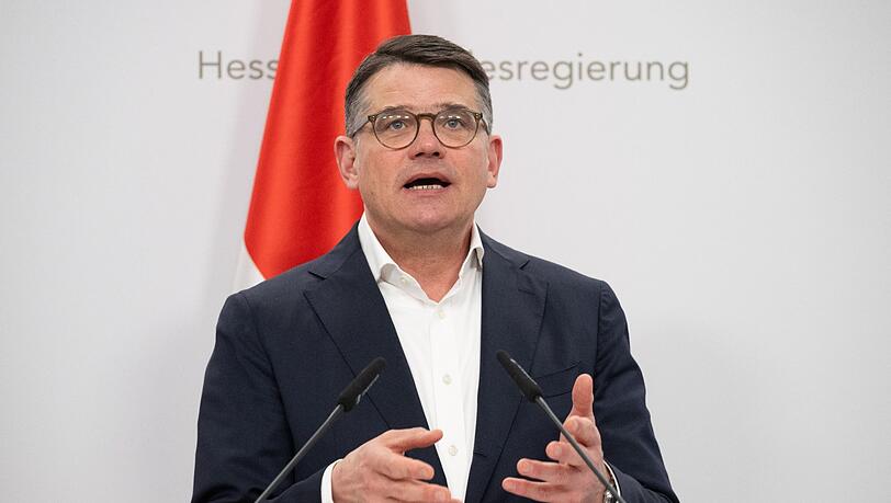 Hessens Ministerpräsident Boris Rhein (CDU). Hessens Ministerpräsident Boris Rhein (CDU).