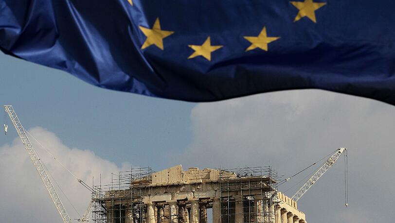 Die neue Woche beginnt daher mit alten Fragen: Hält sich das griechische Links-Rechtsbündnis von Ministerpräsident Alexis Tsipras an die Abmachungen? Die neue Woche beginnt daher mit alten Fragen: Hält sich das griechische Links-Rechtsbündnis von Ministerpräsident Alexis Tsipras an die Abmachungen?