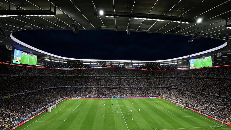 Die Münchner Arena ist Schauplatz des Halbfinales zwischen Spanien und Frankreich. Das Duell ist der EM-Abschluss für die bayerische Landeshauptstadt. Die Münchner Arena ist Schauplatz des Halbfinales zwischen Spanien und Frankreich. Das Duell ist der EM-Abschluss für die bayerische Landeshauptstadt.