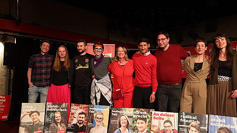 Gute Laune bei den Stadtratskandidaten der Linken auf der Wahlparty im Werksviertel. Gute Laune bei den Stadtratskandidaten der Linken auf der Wahlparty im Werksviertel.