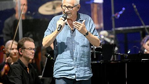 Konstantin Wecker in der Musik-Arena. Konstantin Wecker in der Musik-Arena.