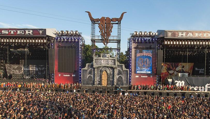 Auf dem Wacken Open Air, hier 2022, möchten Metal-Fans wieder richtig feiern. Auf dem Wacken Open Air, hier 2022, möchten Metal-Fans wieder richtig feiern.