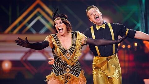 Christine Neubauer überzeugte bei "Let's Dance" mit ihrer tänzerischen Leistung. Christine Neubauer überzeugte bei "Let's Dance" mit ihrer tänzerischen Leistung.