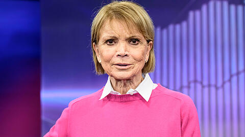 Uschi Glas spricht über harte Dreharbeiten in Asien. Uschi Glas spricht über harte Dreharbeiten in Asien.