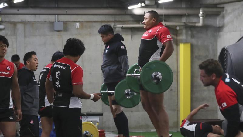 Japans Rugbyspieler trainieren für das Viertelfinalspiel gegen Südafrika in Tokio. Japans Rugbyspieler trainieren für das Viertelfinalspiel gegen Südafrika in Tokio.