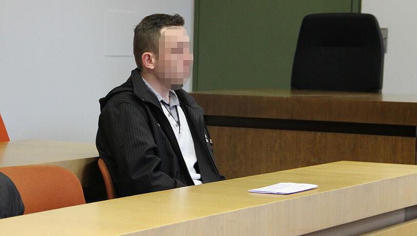 Tankstellenüberfall: Istvan R. wird schwer belastet. Tankstellenüberfall: Istvan R. wird schwer belastet.