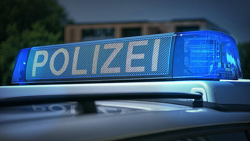 Die alarmierte Polizei war schnell vor Ort und konnte die Lage klären. (Symbolbild) Die alarmierte Polizei war schnell vor Ort und konnte die Lage klären. (Symbolbild)