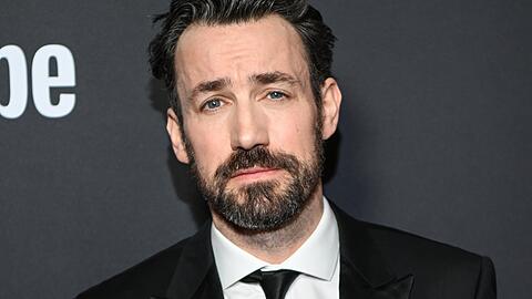 Jan Köppen darf auch 2026 das Dschungelcamp moderieren. Jan Köppen darf auch 2026 das Dschungelcamp moderieren.