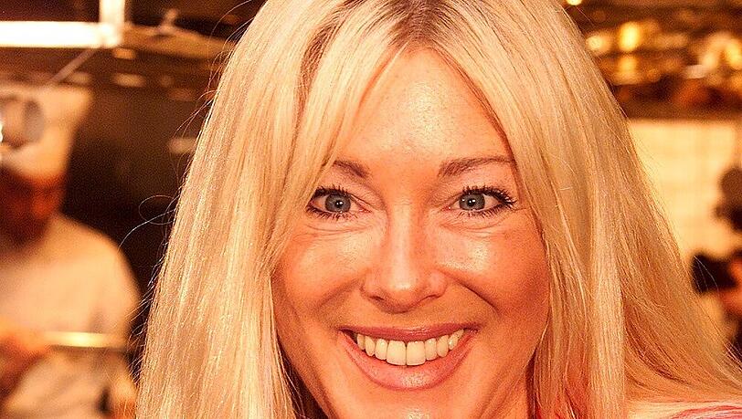 Britta von Lojewski war die Moderatorin von "Kochduell" Britta von Lojewski war die Moderatorin von "Kochduell"