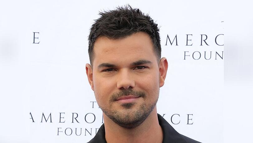 Taylor Lautner bei einem Auftritt in Los Angeles. Taylor Lautner bei einem Auftritt in Los Angeles.