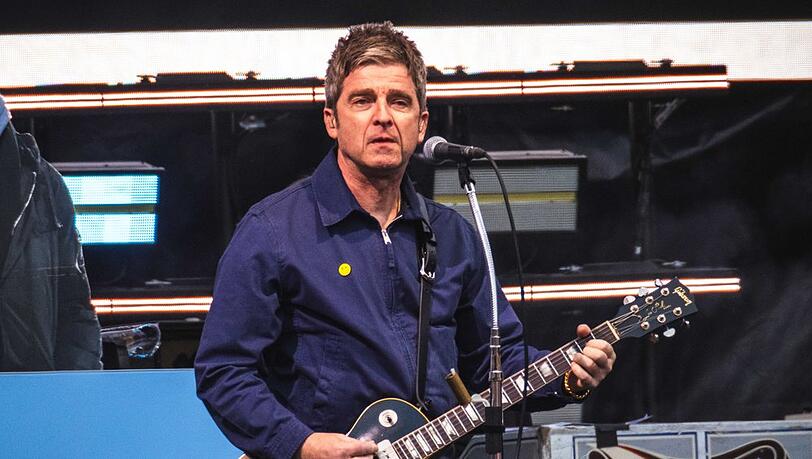 Noel Gallagher wird bei den Brit Awards geehrt. Noel Gallagher wird bei den Brit Awards geehrt.