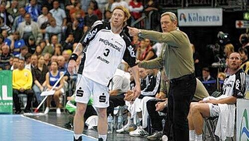 Sloweniens Trainer Zvonimir Serdarusic (r.) als Coach des THW Kiel mit Börge Lund. Letztes Jahr verließ er den Bundesligisten. Sloweniens Trainer Zvonimir Serdarusic (r.) als Coach des THW Kiel mit Börge Lund. Letztes Jahr verließ er den Bundesligisten.