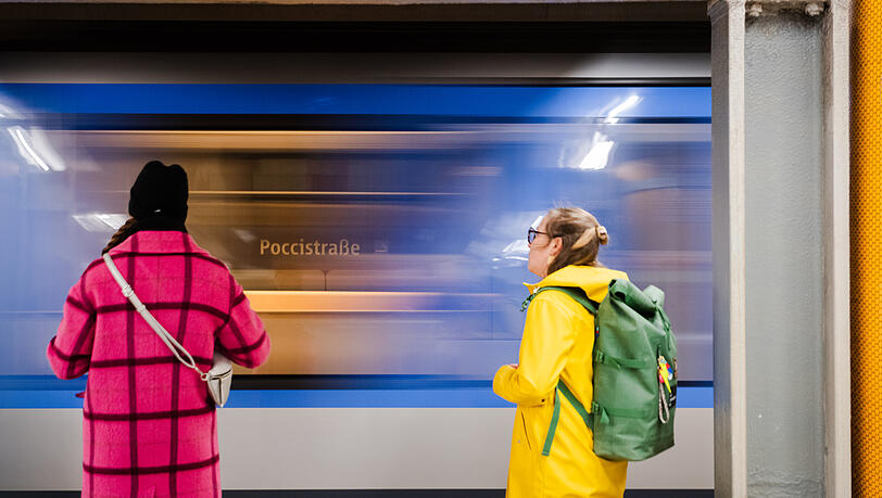 Die U-Bahnhöfe Poccistraße und Goethestraße müssen saniert werden. Am 18. Mai geht es los. Die U-Bahnhöfe Poccistraße und Goethestraße müssen saniert werden. Am 18. Mai geht es los.