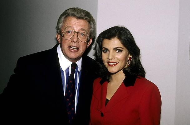 Dieter Thomas Heck und Birgit Schrowange im Januar 1994. Die beiden standen einst für die Sendung "Die Deutsche Schlagerparade" vor der Kamera. Dieter Thomas Heck und Birgit Schrowange im Januar 1994. Die beiden standen einst für die Sendung "Die Deutsche Schlagerparade" vor der Kamera.