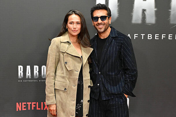 Elyas M'Barek will samt Ehefrau Jessica schon bald wieder nach München. Elyas M'Barek will samt Ehefrau Jessica schon bald wieder nach München.