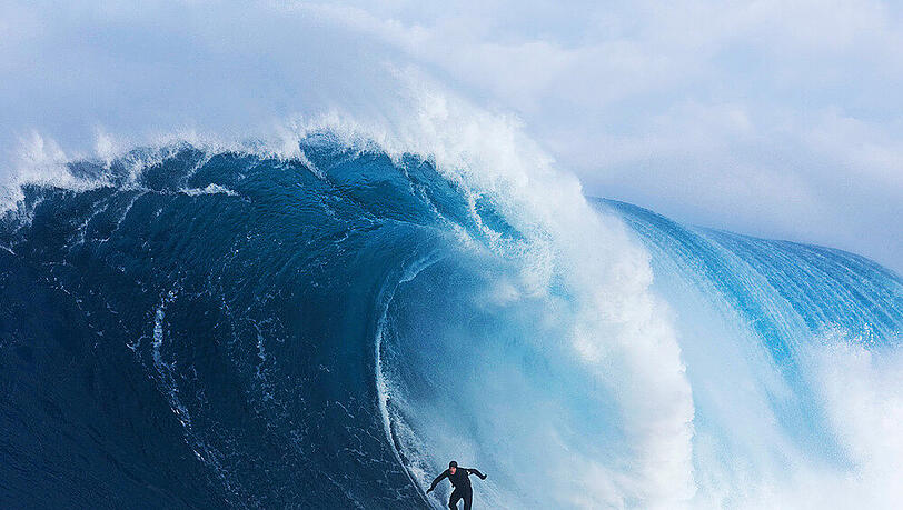 Für viele Menschen verkörpert das Surfen, Freiheit und Abenteuer. Für viele Menschen verkörpert das Surfen, Freiheit und Abenteuer.