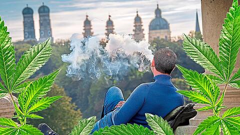 Das Kiff-Verbot im Englischen Garten hob der Bayerische Verwaltungsgerichtshof im Sommer 2025 auf. Das Kiff-Verbot im Englischen Garten hob der Bayerische Verwaltungsgerichtshof im Sommer 2025 auf.