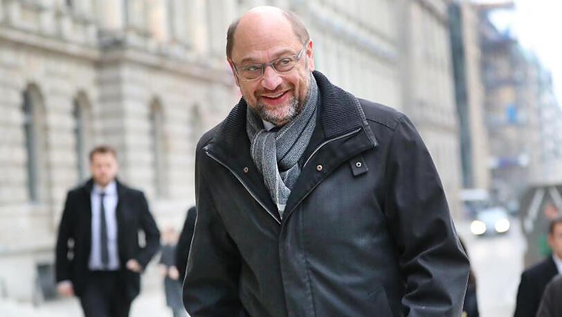 AZ-Brüssel-Korrespondent Detlef Drewes über die Vorwürfe gegen Martin Schulz. AZ-Brüssel-Korrespondent Detlef Drewes über die Vorwürfe gegen Martin Schulz.