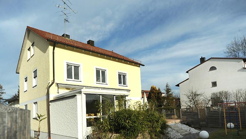In diesem Haus in der Naumburger Straße sind die beiden Jugendhilfe-Einrichtungen untergebacht. Einige Anwohner wehrten sich dagegen. In diesem Haus in der Naumburger Straße sind die beiden Jugendhilfe-Einrichtungen untergebacht. Einige Anwohner wehrten sich dagegen.