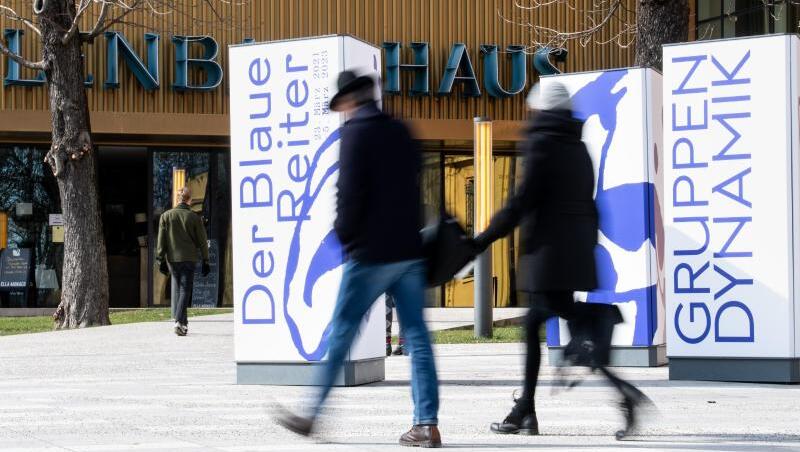 Die Ausstellung "Gruppendynamik - Der Blaue Reiter" ist von diesem Dienstag an bis zum 5. März 2023 geöffnet. Die Ausstellung "Gruppendynamik - Der Blaue Reiter" ist von diesem Dienstag an bis zum 5. März 2023 geöffnet.
