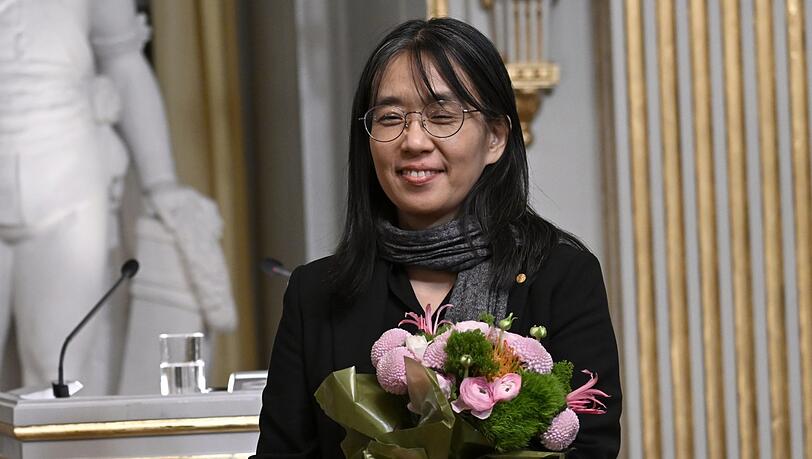 Han Kang, die Nobelpreisträgerin für Literatur des Jahres 2024. Han Kang, die Nobelpreisträgerin für Literatur des Jahres 2024.