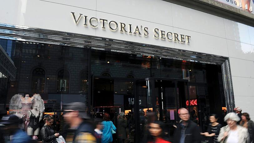 Victoria's Secret in New York: In diesem Laden war eine junge Frau beim Shoppen und hatte ein totes Baby in der Tasche! Victoria's Secret in New York: In diesem Laden war eine junge Frau beim Shoppen und hatte ein totes Baby in der Tasche!