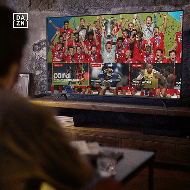 Fans können mit den Achtelfinal-Hinspielen von Borussia Dortmund beim FC Sevilla, Borussia Mönchengladbach gegen Manchester City und RB Leipzig gegen den FC Liverpool gleich drei Matches mit deutscher Beteiligung live und exklusiv in voller Länge bei DAZN erleben. Fans können mit den Achtelfinal-Hinspielen von Borussia Dortmund beim FC Sevilla, Borussia Mönchengladbach gegen Manchester City und RB Leipzig gegen den FC Liverpool gleich drei Matches mit deutscher Beteiligung live und exklusiv in voller Länge bei DAZN erleben.