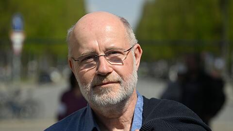 Wissenschaftsjournalist Lesch hält nichts von einer Rückkehr zur Atomkraft. (Archivbild) Wissenschaftsjournalist Lesch hält nichts von einer Rückkehr zur Atomkraft. (Archivbild)