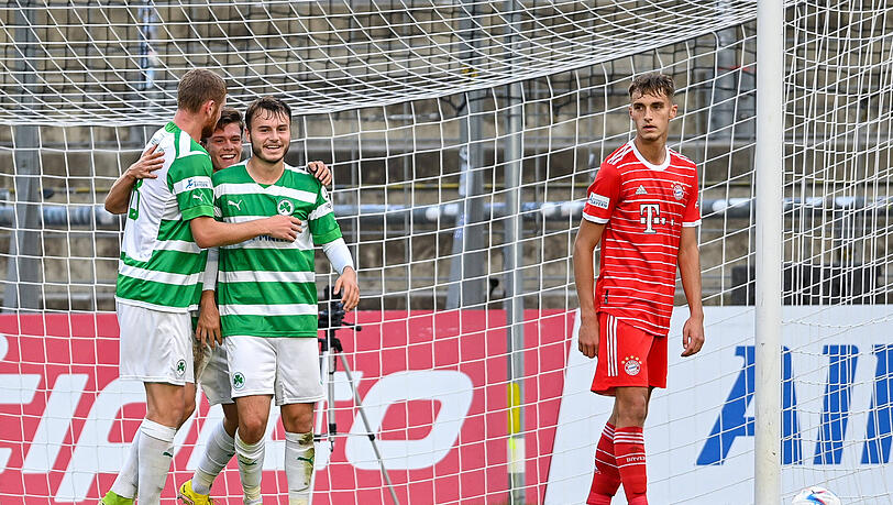 Die Bayern-Amateure haben am Freitagabend ihre fünfte Saisonniederlage kassiert. Die Bayern-Amateure haben am Freitagabend ihre fünfte Saisonniederlage kassiert.