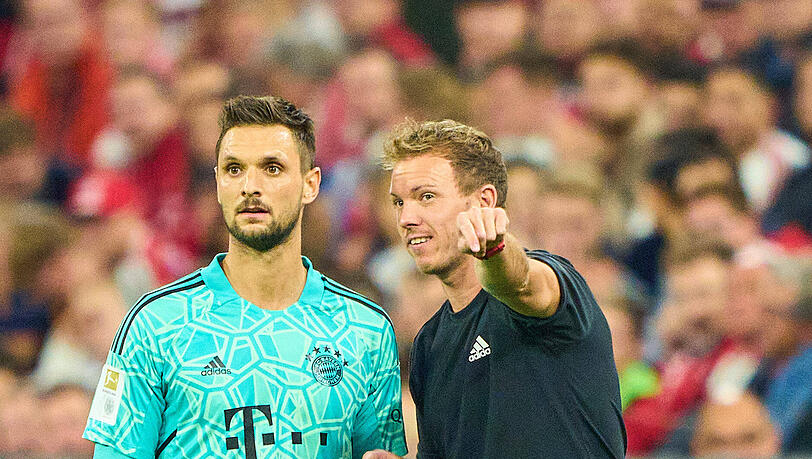 Julian Nagelsmann (r.) setzt beim FC Bayern vorerst auf Ersatztorhüter Sven Ulreich. (Archivbild) Julian Nagelsmann (r.) setzt beim FC Bayern vorerst auf Ersatztorhüter Sven Ulreich. (Archivbild)