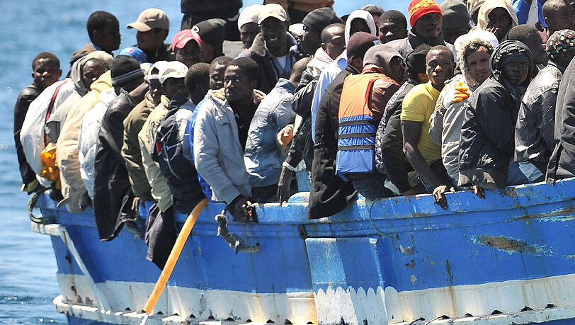 Hannelore Kraft fordert effektivere Abschiebeverfahren der Flüchtlinge aus den Maghreb-Staaten. Hannelore Kraft fordert effektivere Abschiebeverfahren der Flüchtlinge aus den Maghreb-Staaten.