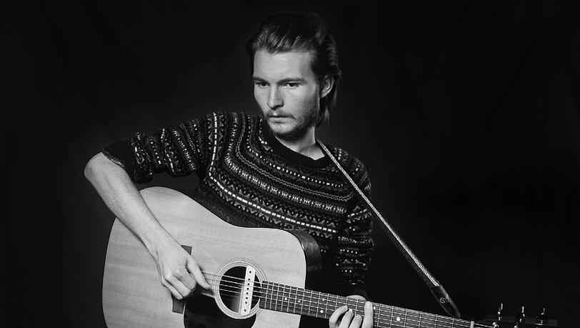 Der Münchner Darcy stellt am Freeitagabend sein erstes Album vor. Der Münchner Darcy stellt am Freeitagabend sein erstes Album vor.
