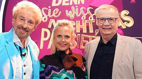 V.l.: Thomas Gottschalk, Barbara Schöneberger, und Günther Jauch bei "Denn sie wissen nicht, was passiert". V.l.: Thomas Gottschalk, Barbara Schöneberger, und Günther Jauch bei "Denn sie wissen nicht, was passiert".