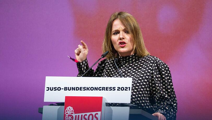 Jessica Rosenthal ist Bundesvorsitzende der Jusos. Jessica Rosenthal ist Bundesvorsitzende der Jusos.