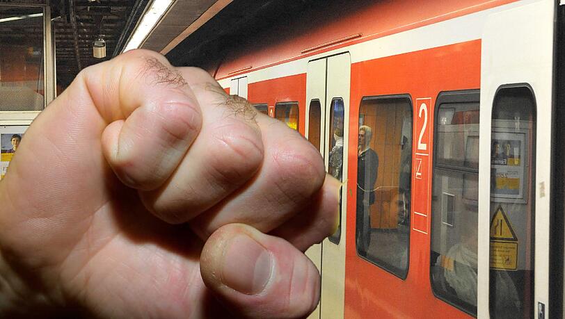 Aus Eifersucht griff ein 26-Jähriger am Ostbahnhof den Begleiter seiner Ex-Freundin brutal an. Nun steht er vor Gericht. (Symbolbild) Aus Eifersucht griff ein 26-Jähriger am Ostbahnhof den Begleiter seiner Ex-Freundin brutal an. Nun steht er vor Gericht. (Symbolbild)