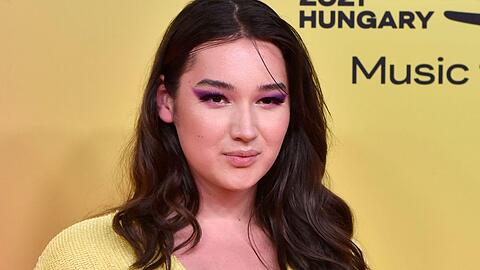 Alex Mariah Peter spricht offen über ihre Erfahrungen in der Jugend. Alex Mariah Peter spricht offen über ihre Erfahrungen in der Jugend.