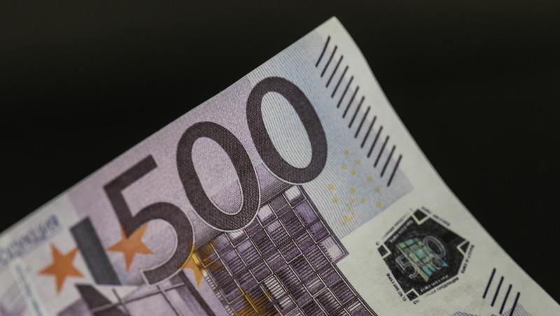 Ein gefälschter 500-Euro-Schein. Ein gefälschter 500-Euro-Schein.