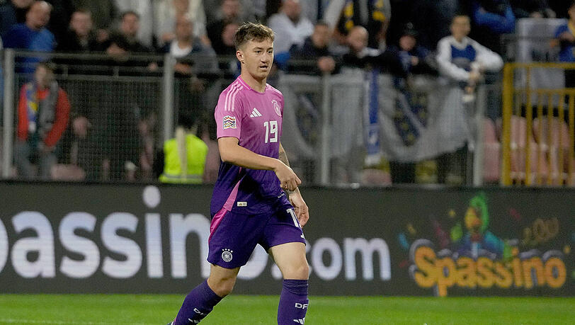Angelo Stiller vor DFB-Startelf-Debüt. Angelo Stiller vor DFB-Startelf-Debüt.
