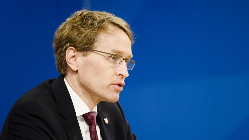 Daniel Günther (CDU), Ministerpräsident von Schleswig-Holstein, spricht. Daniel Günther (CDU), Ministerpräsident von Schleswig-Holstein, spricht.