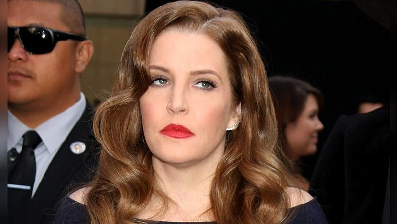 Lisa Marie Presley ist im Alter von 54 Jahren gestorben. Lisa Marie Presley ist im Alter von 54 Jahren gestorben.